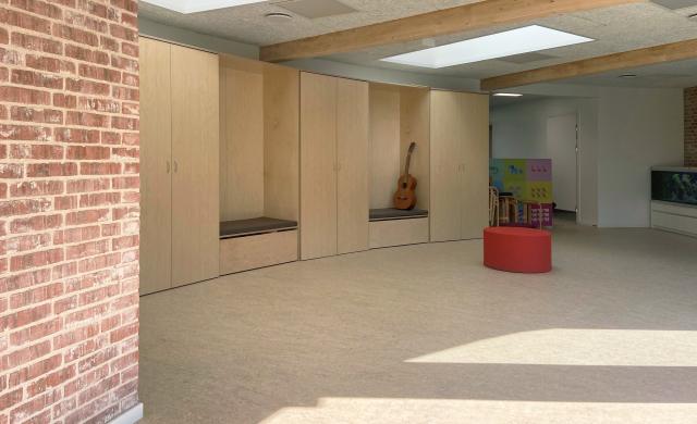 Bornegarden Bison, Hall